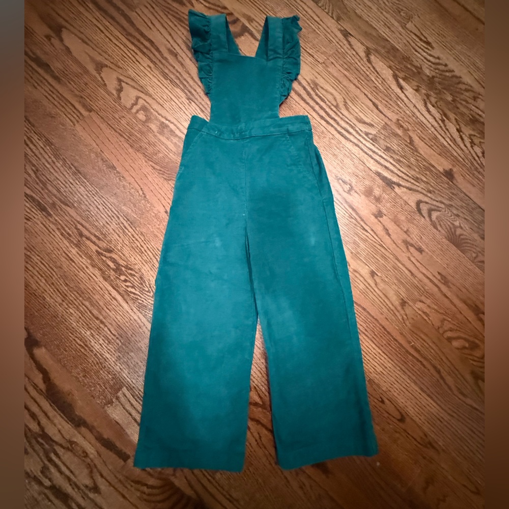 Hanna Andersson Corduroy Overalls with Ruffle Straps 5 - Picture 4 of 13